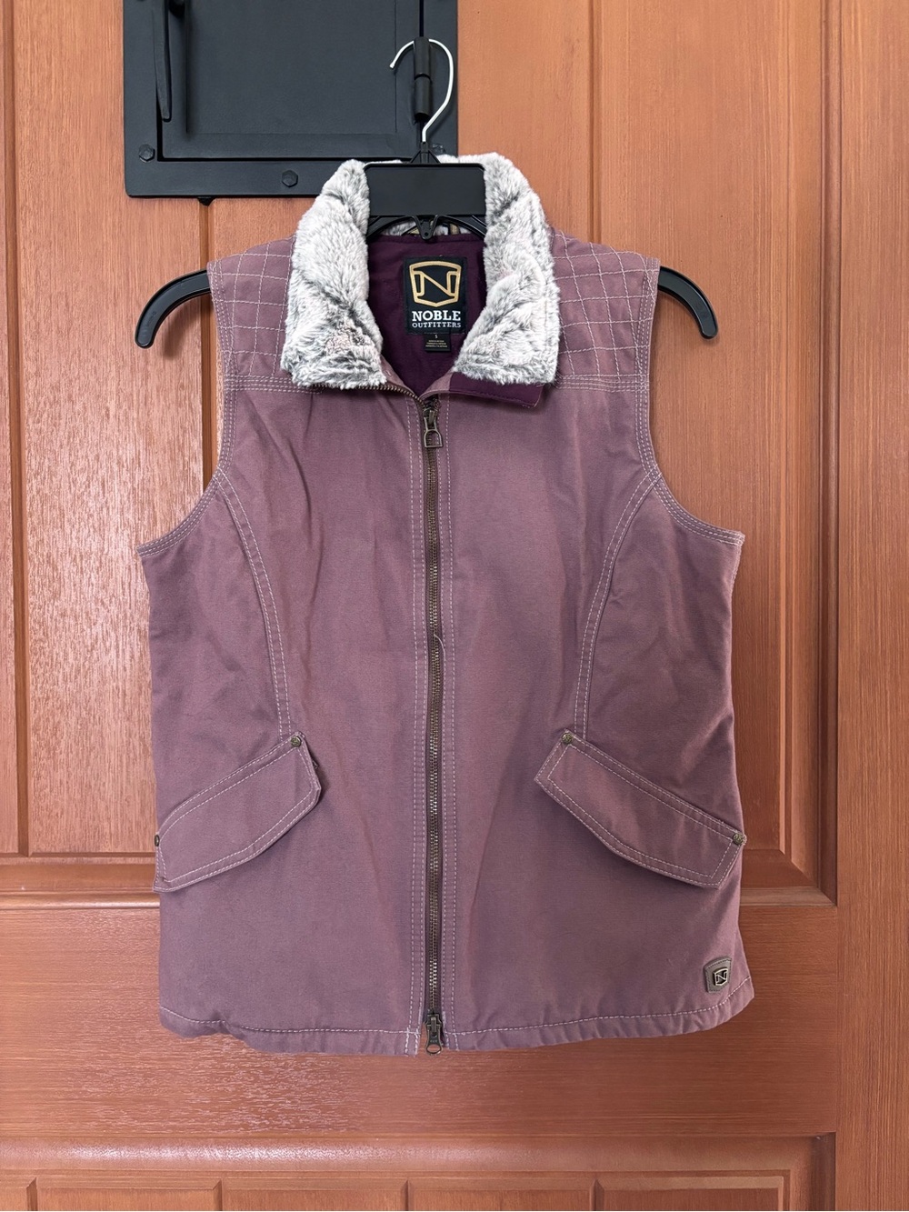 Noble Outfitters Mauve Quilted Vest with Faux Fur Collar